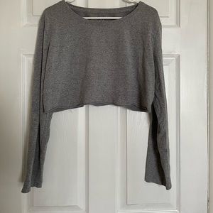 grey crop top